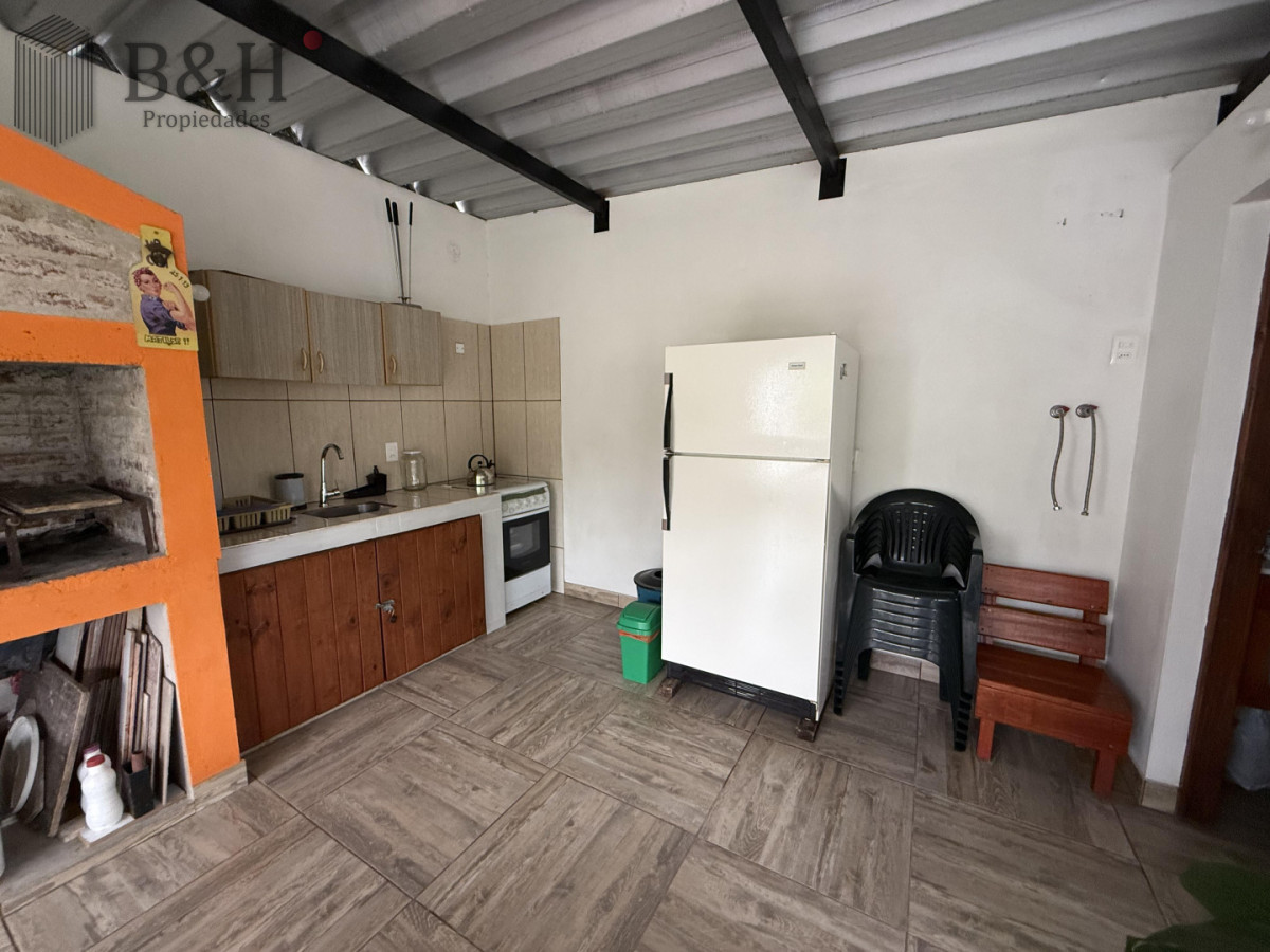 Casa ID.7794 - Casa de 3 dormitorios a la venta en Pinares - Playa Mansa