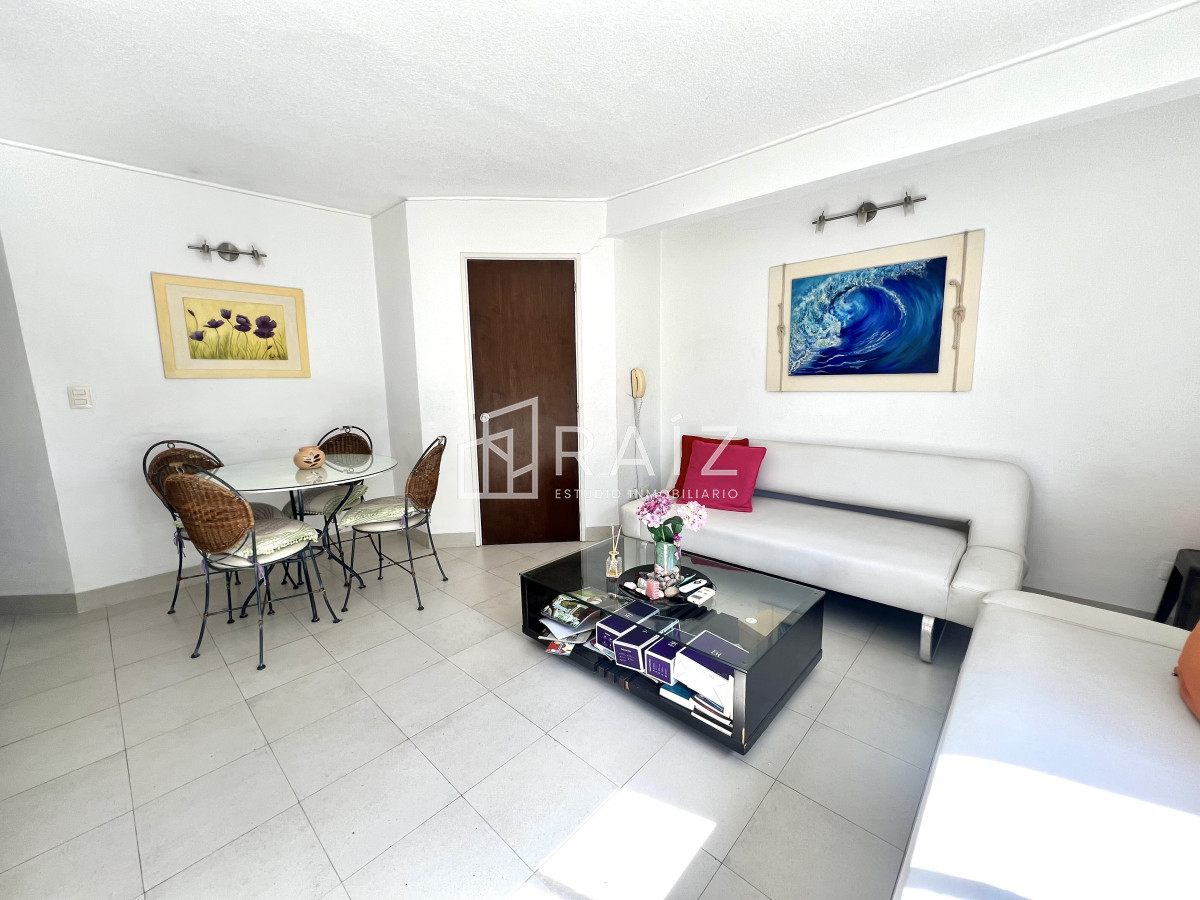 Apartamento ID.12163 - Apartamento en venta Av Roosevelt, Punta del Este