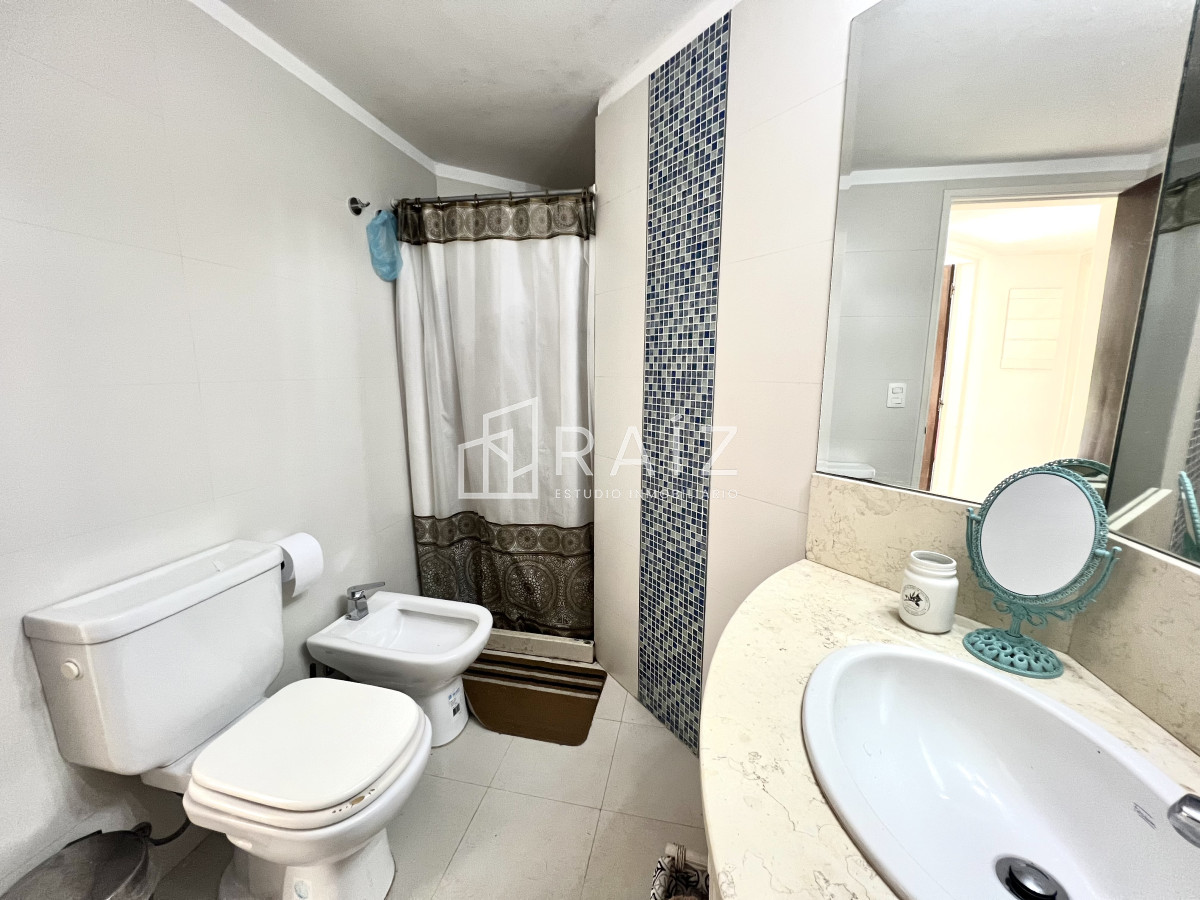 Apartamento ID.12163 - Apartamento en venta Av Roosevelt, Punta del Este