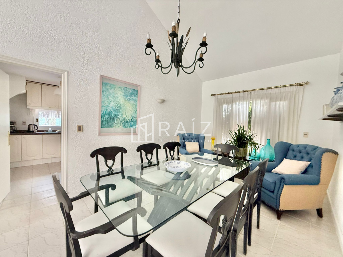 Casa ID.11561 - VENTA CASA 4 DORMITORIOS SAN RAFAEL