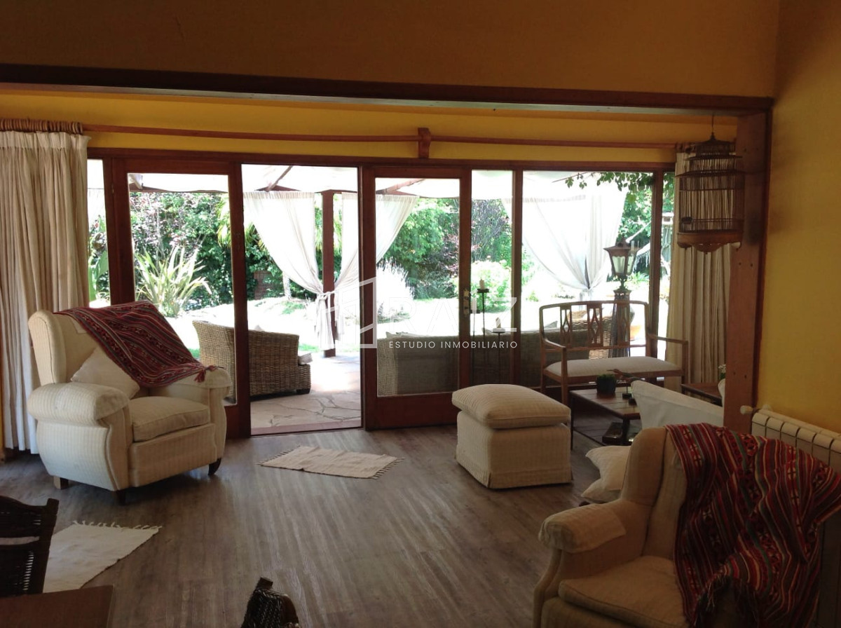 Casa ID.11566 - CASA EN VENTA 4 DORMITORIOS PLAYA MANSA