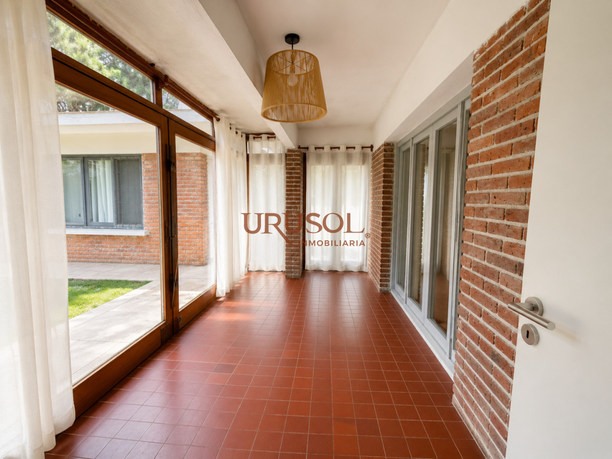 Casa ID.161 - Oportunidad casa en venta-2 dormitorios-Pinares
