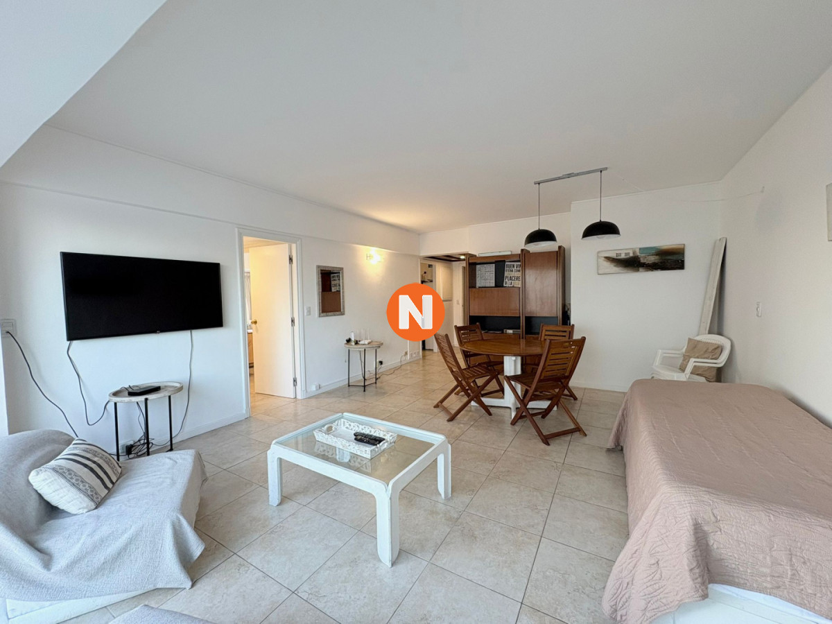 Apartamento Ref.225149 - Apartamento en venta Peninsula, Punta del Este