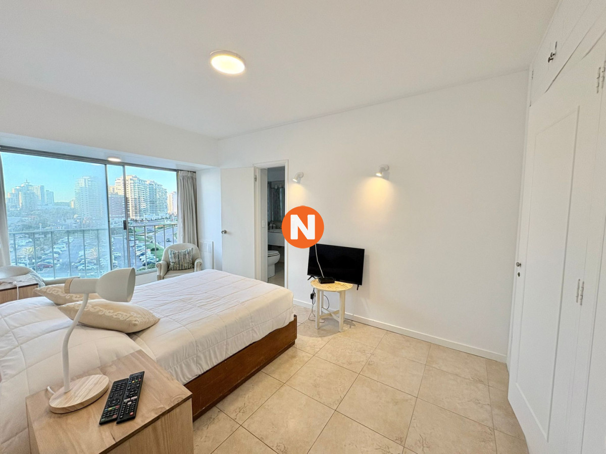 Apartamento Ref.225149 - Apartamento en venta Peninsula, Punta del Este