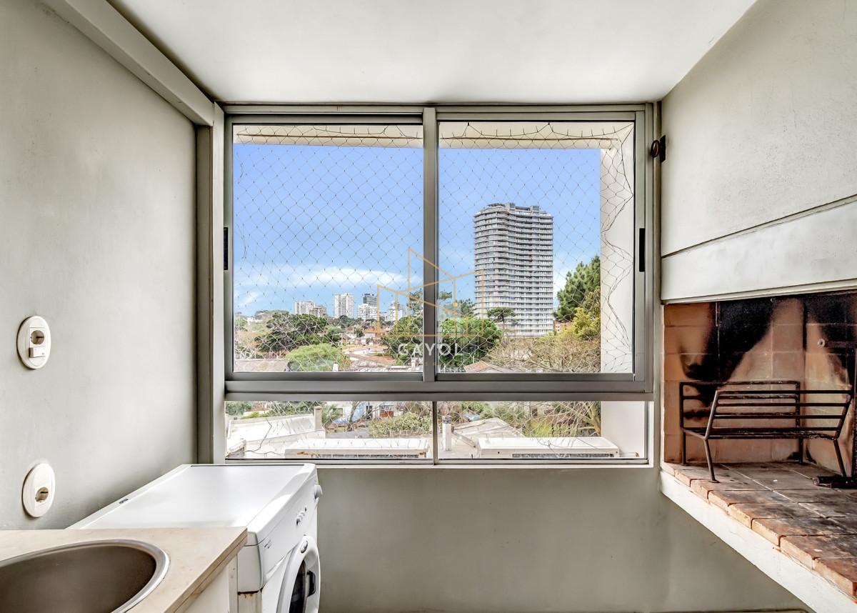 Apartamento ID.930 - Apartamento en venta playa Mansa, Punta del Este