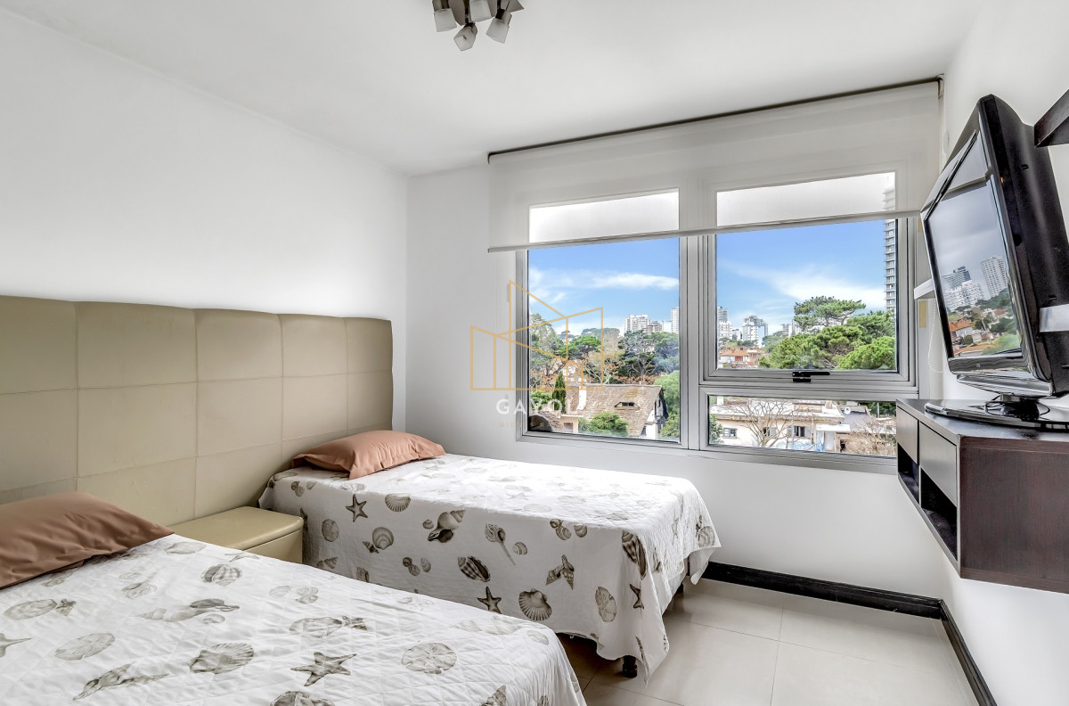 Apartamento ID.930 - Apartamento en venta playa Mansa, Punta del Este