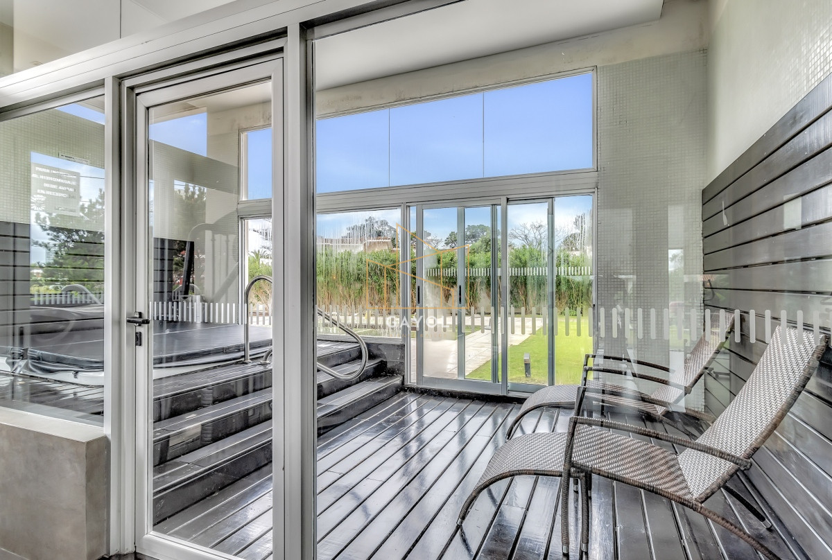 Apartamento ID.930 - Apartamento en venta playa Mansa, Punta del Este