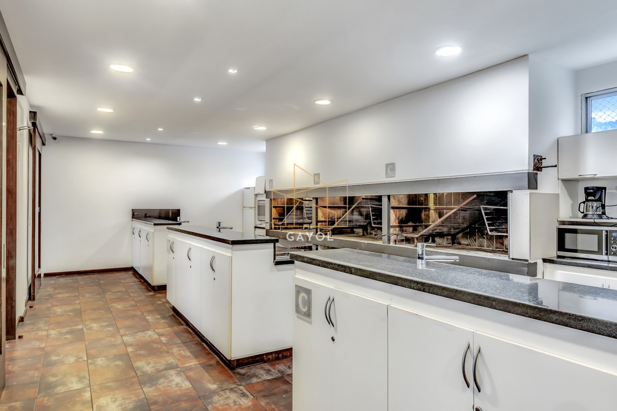 Apartamento ID.930 - Apartamento en venta playa Mansa, Punta del Este