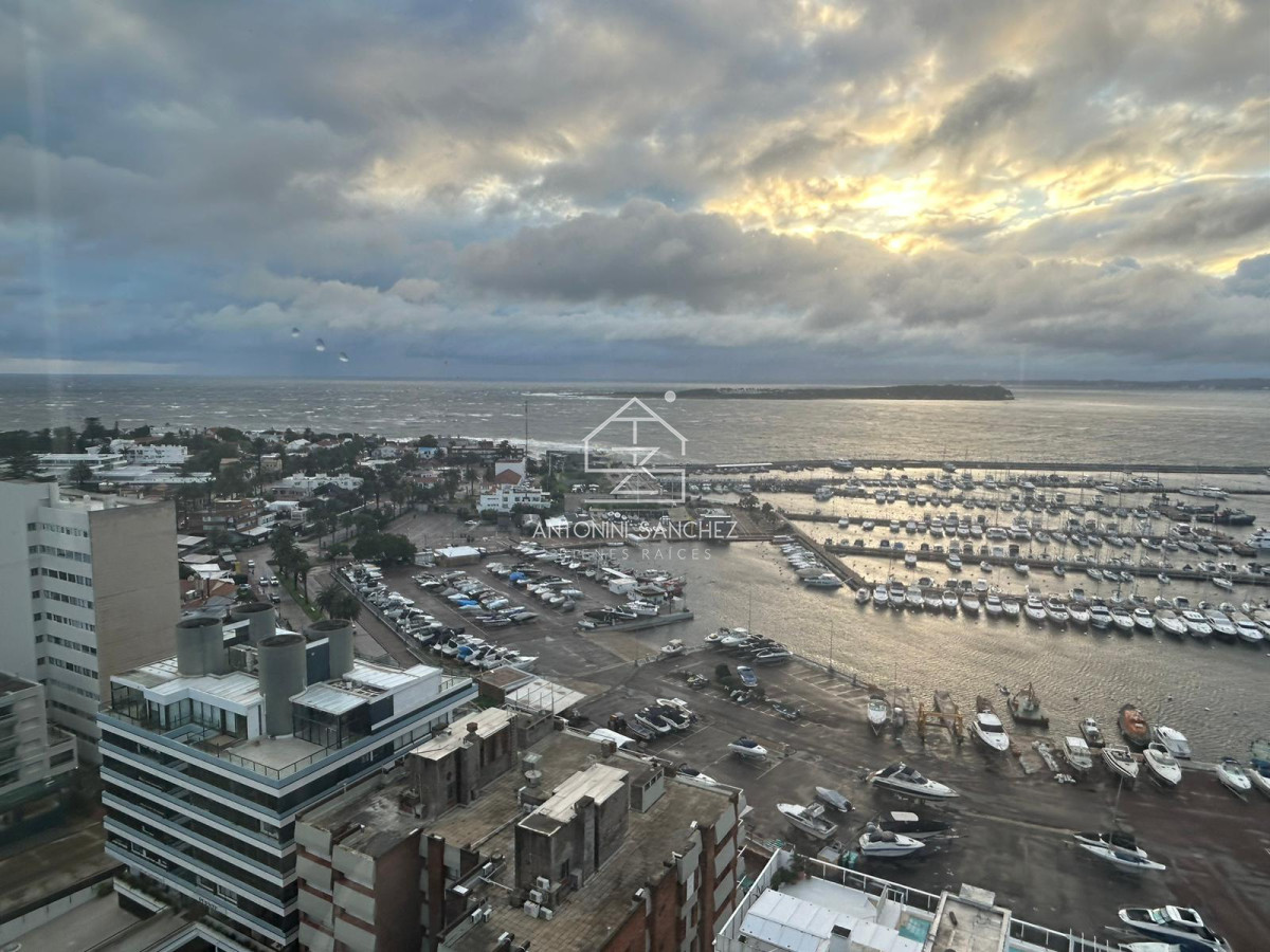 Apartamento ID.1412 - Apartamento en Venta 3 dormitorios