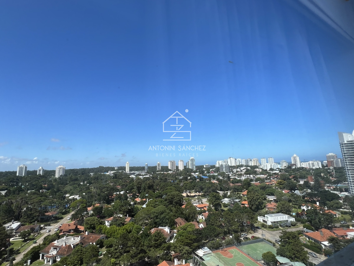 Apartamento ID.1413 - Apartamento Penthouse en venta playa Mansa primera linea