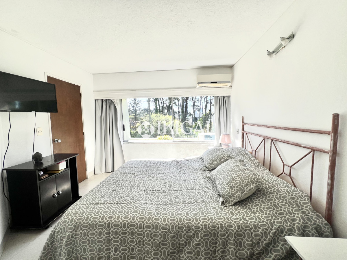 Apartamento ID.799 - Apartamento en venta Av Roosevelt, Punta del Este