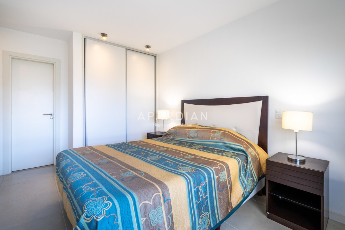 Apartamento ID.21096898 - Apartamento en venta, Playa Mansa, Punta del Este