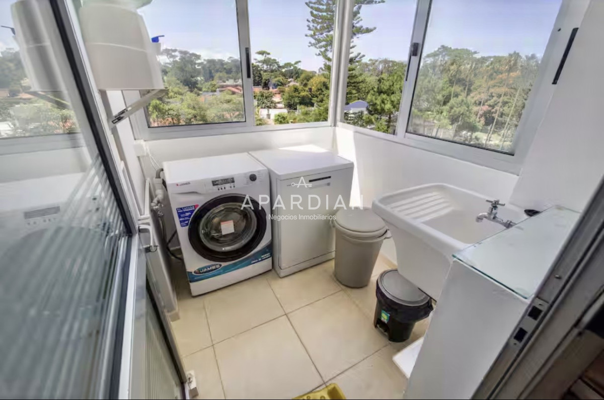 Apartamento ID.21099621 - Apartamento en venta de 2 dormitorios en Playa Mansa