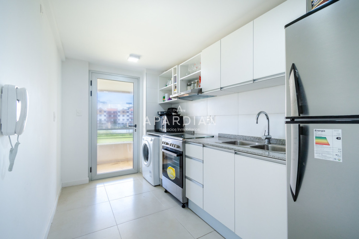Apartamento ID.21096898 - Apartamento en venta, Playa Mansa, Punta del Este