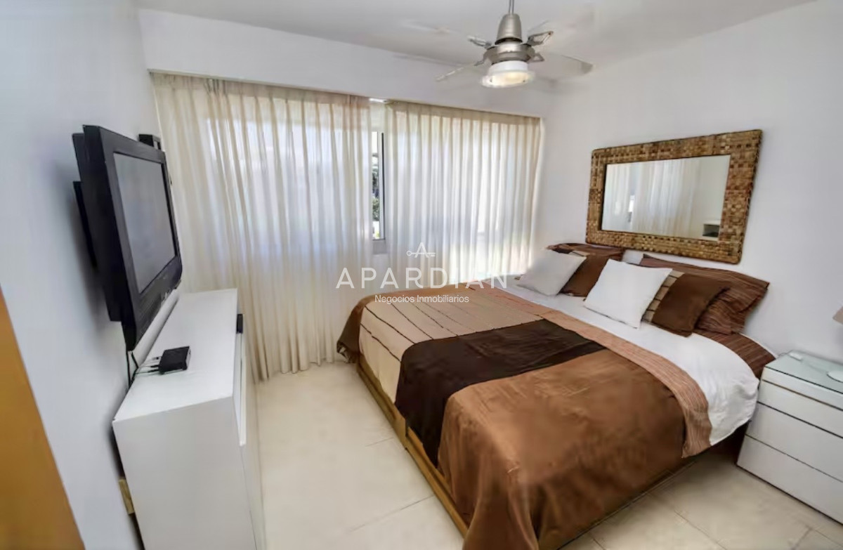 Apartamento ID.21099621 - Apartamento en venta de 2 dormitorios en Playa Mansa