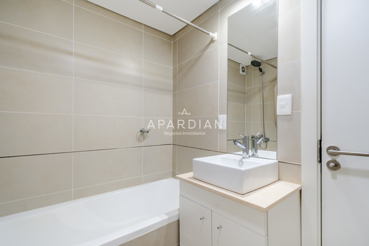 Apartamento ID.21096898 - Apartamento en venta, Playa Mansa, Punta del Este