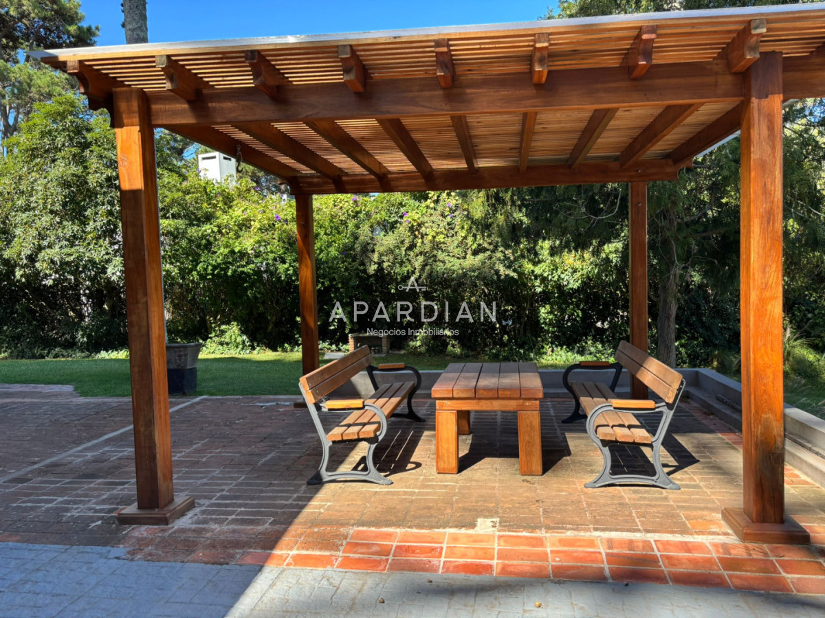 Casa ID.21099222 - Espectacular casa en venta en playa mansa 