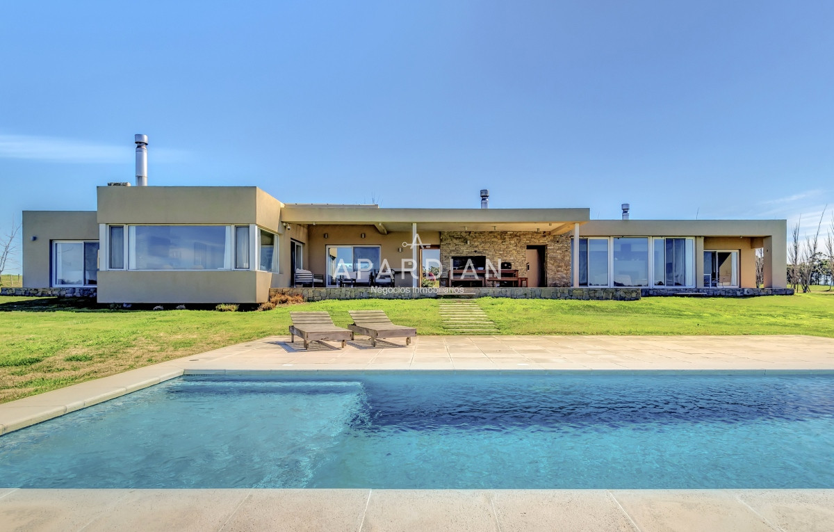 Casa ID.21098049 - Casa en venta en Laguna de los Cisnes