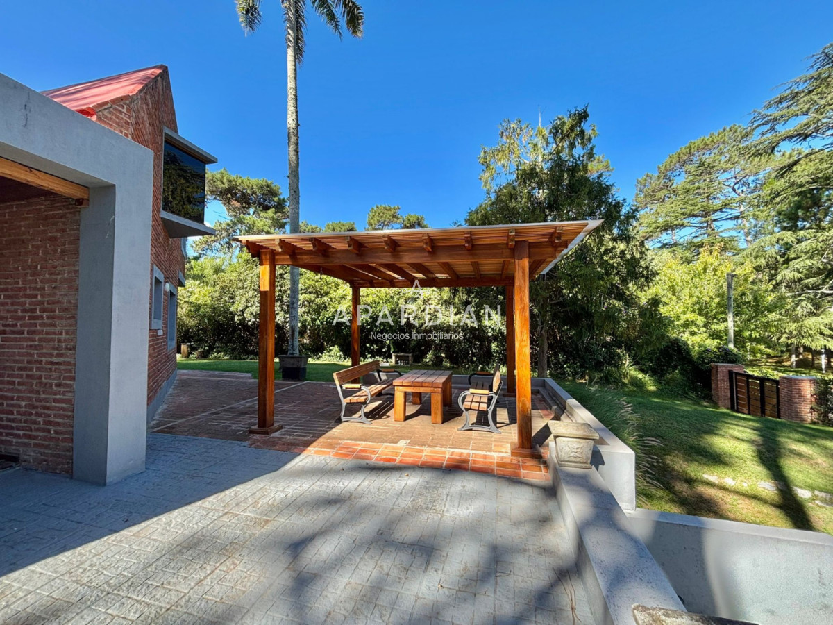 Casa ID.21099222 - Espectacular casa en venta en playa mansa 