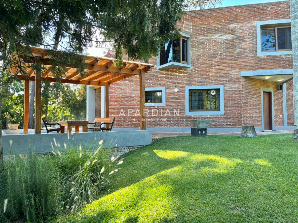 Casa ID.21099222 - Espectacular casa en venta en playa mansa 