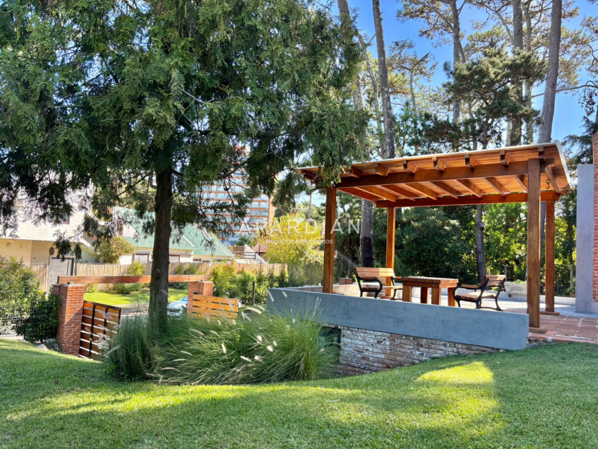 Casa ID.21099222 - Espectacular casa en venta en playa mansa 