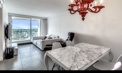 Apartamento de 2 dormitorios en venta, Punta del Este