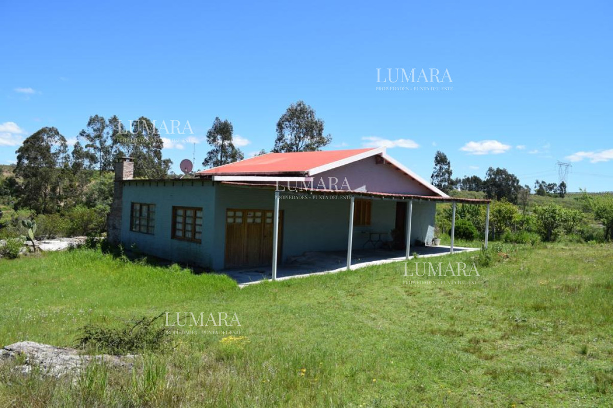 Chacra ID.3406 - Chacra de 6has proxima a pueblo Eden