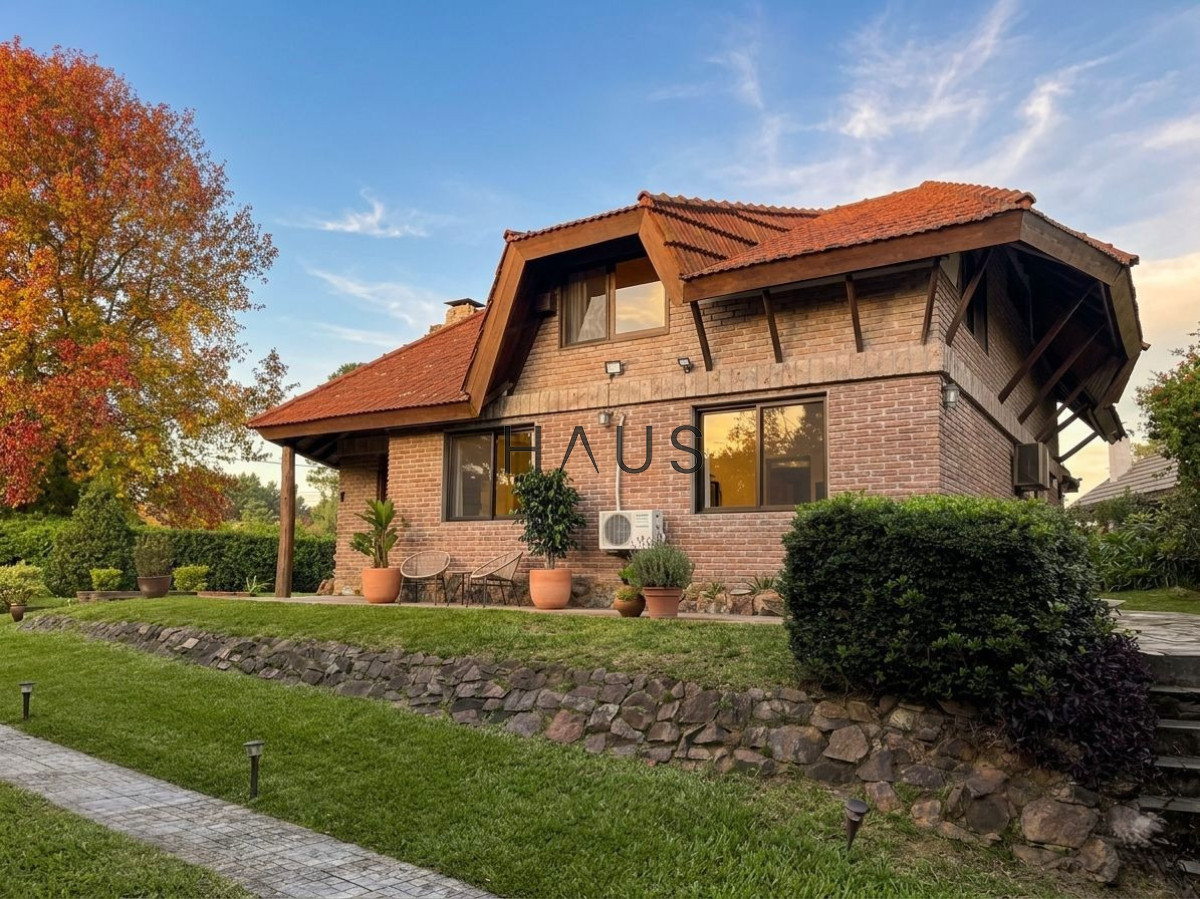 Casa ID.958 - CASA EN VENTA EN PINARES