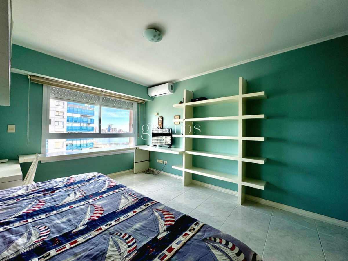 Apartamento ID.1306 - Apartamento en alquiler temporal y anual en playa Mansa Punta del Este.