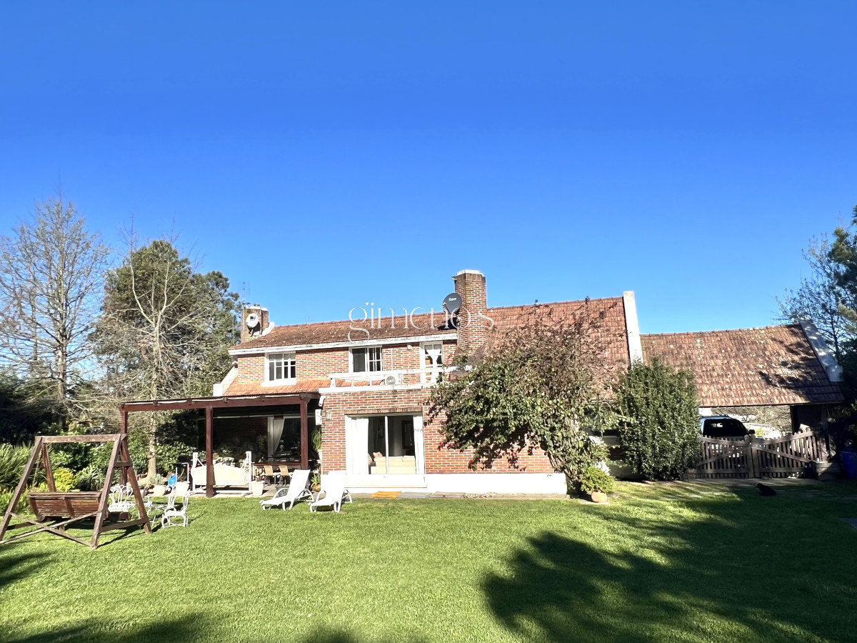 Casa ID.604 - Casa en Venta Barrio Privado Carmel - Montevideo - Canelones 