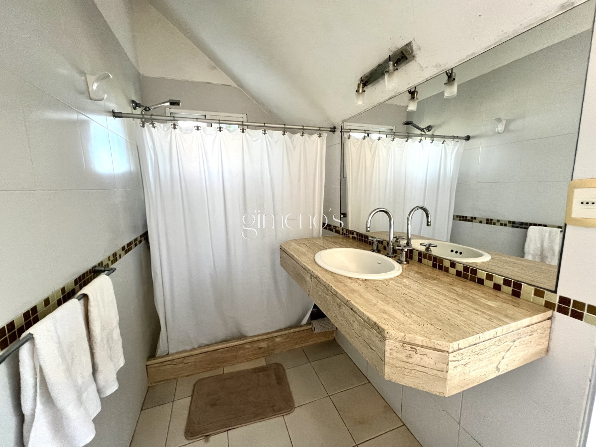 Casa ID.604 - Casa en Venta Barrio Privado Carmel - Montevideo - Canelones 