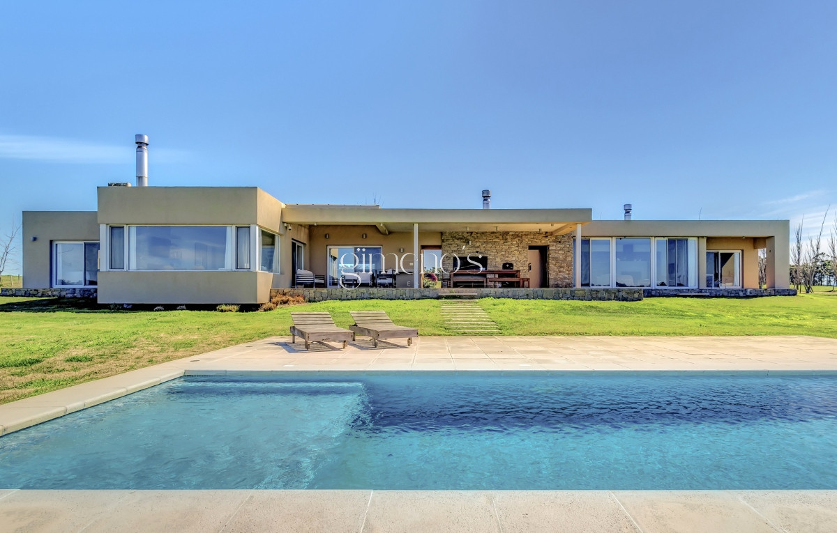 Casa ID.15 - Casa en venta en Laguna de los Cisnes