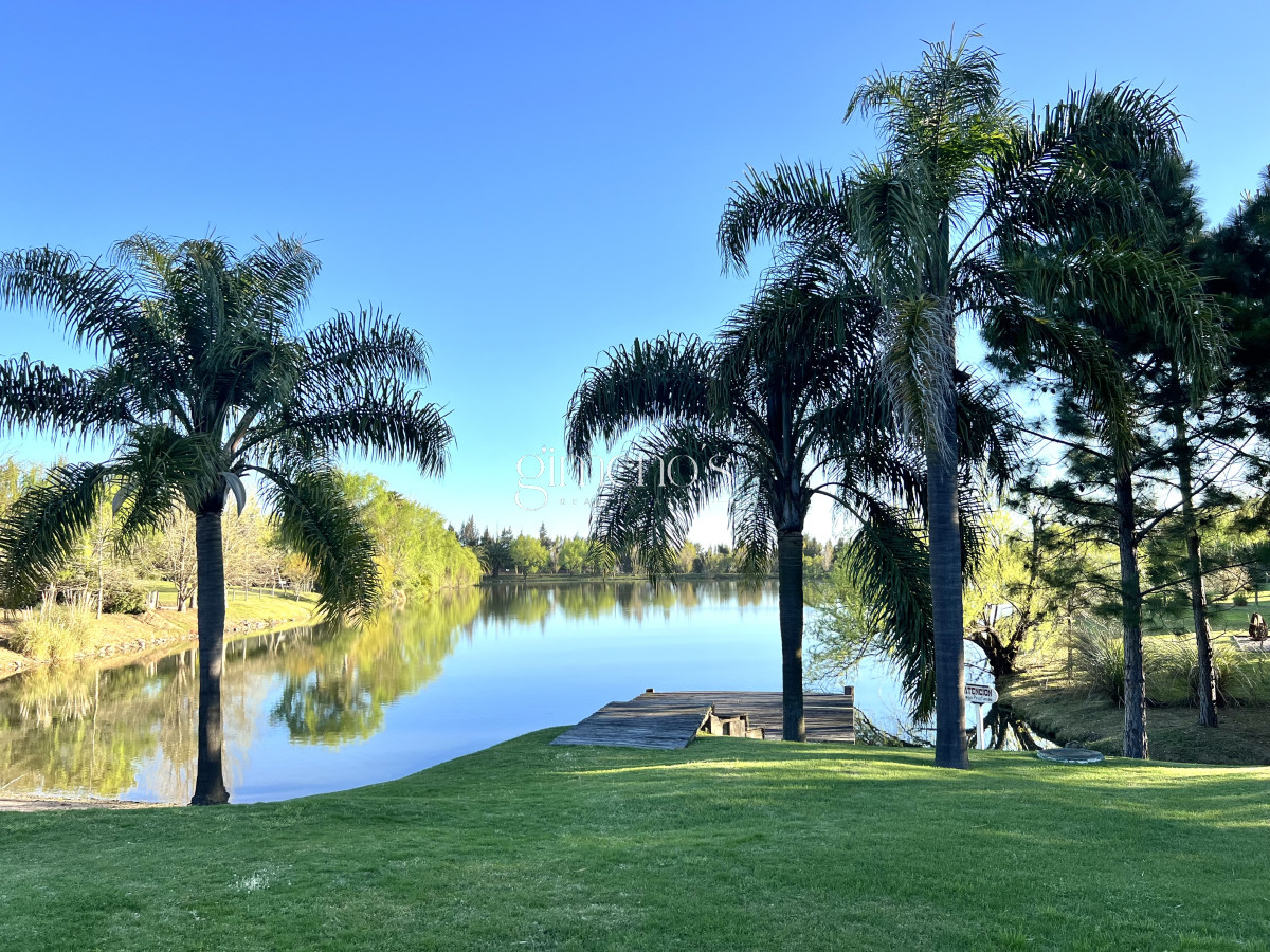 Casa ID.604 - Casa en Venta Barrio Privado Carmel - Montevideo - Canelones 