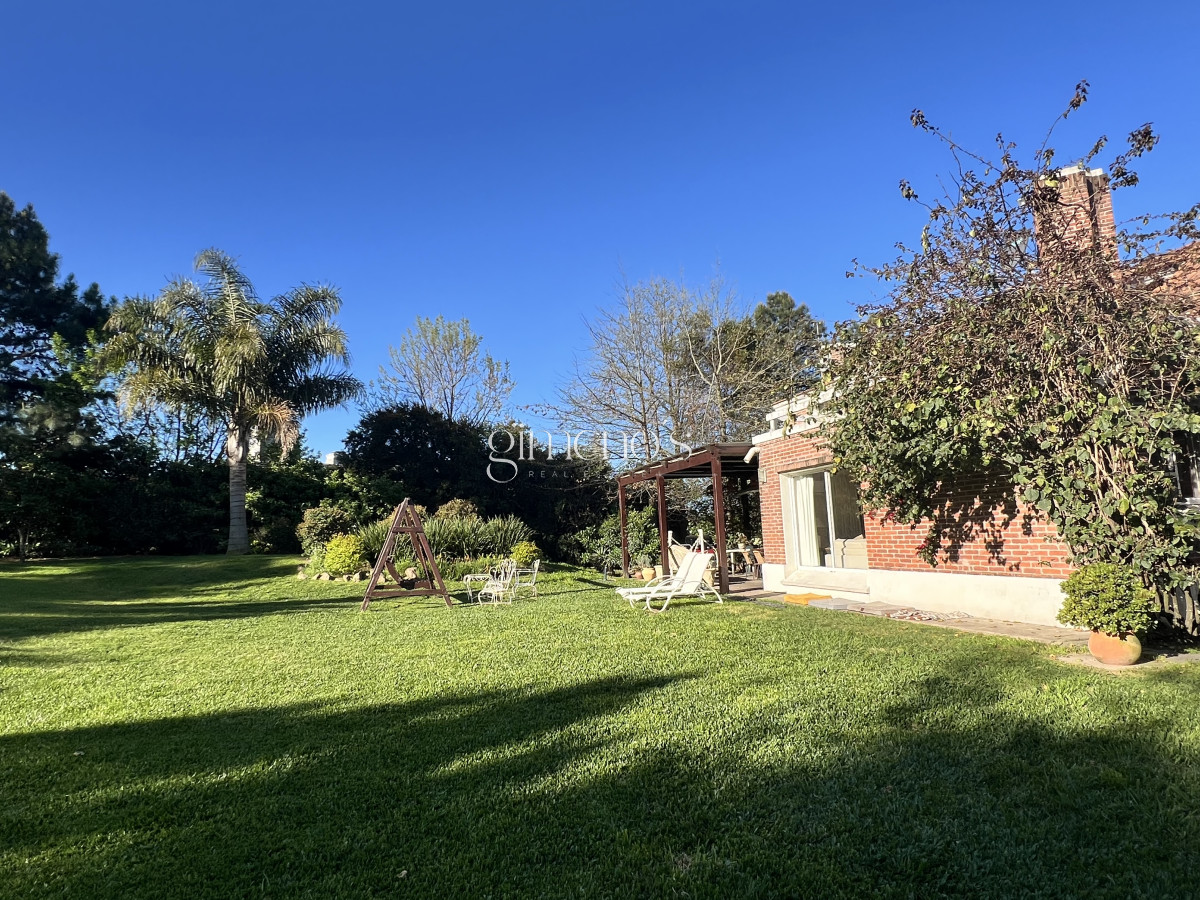 Casa ID.604 - Casa en Venta Barrio Privado Carmel - Montevideo - Canelones 