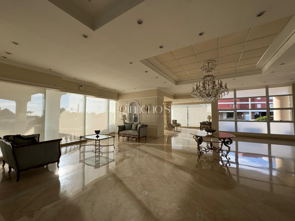 Apartamento ID.1306 - Apartamento en alquiler temporal y anual en playa Mansa Punta del Este.