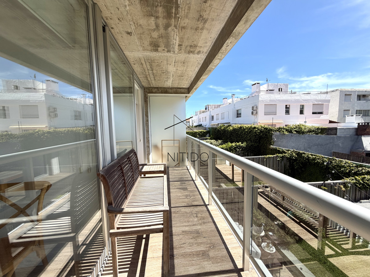 Apartamento ID.374 - Apartamento en venta Peninsula, Punta del Este.