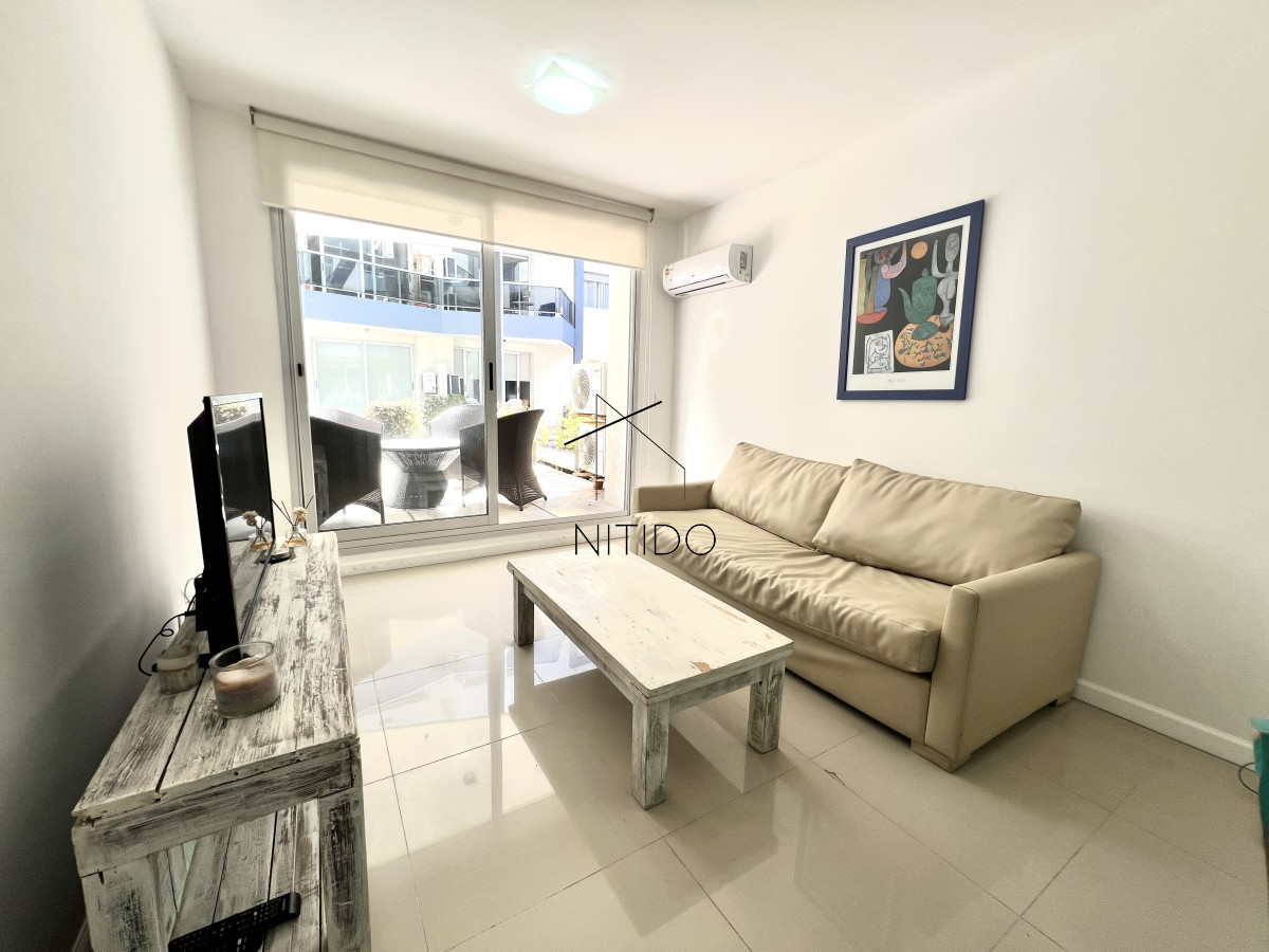Apartamento ID.376 - Apartamento en venta, Peninsula, Punta del Este