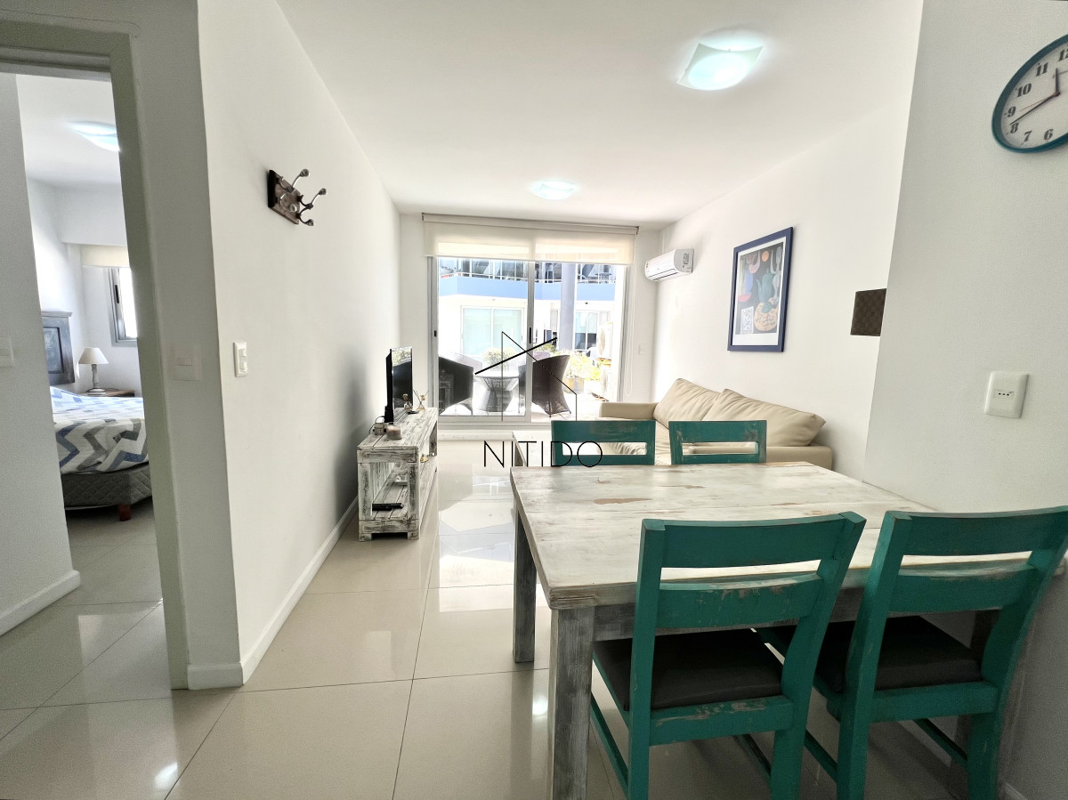 Apartamento ID.376 - Apartamento en venta, Peninsula, Punta del Este