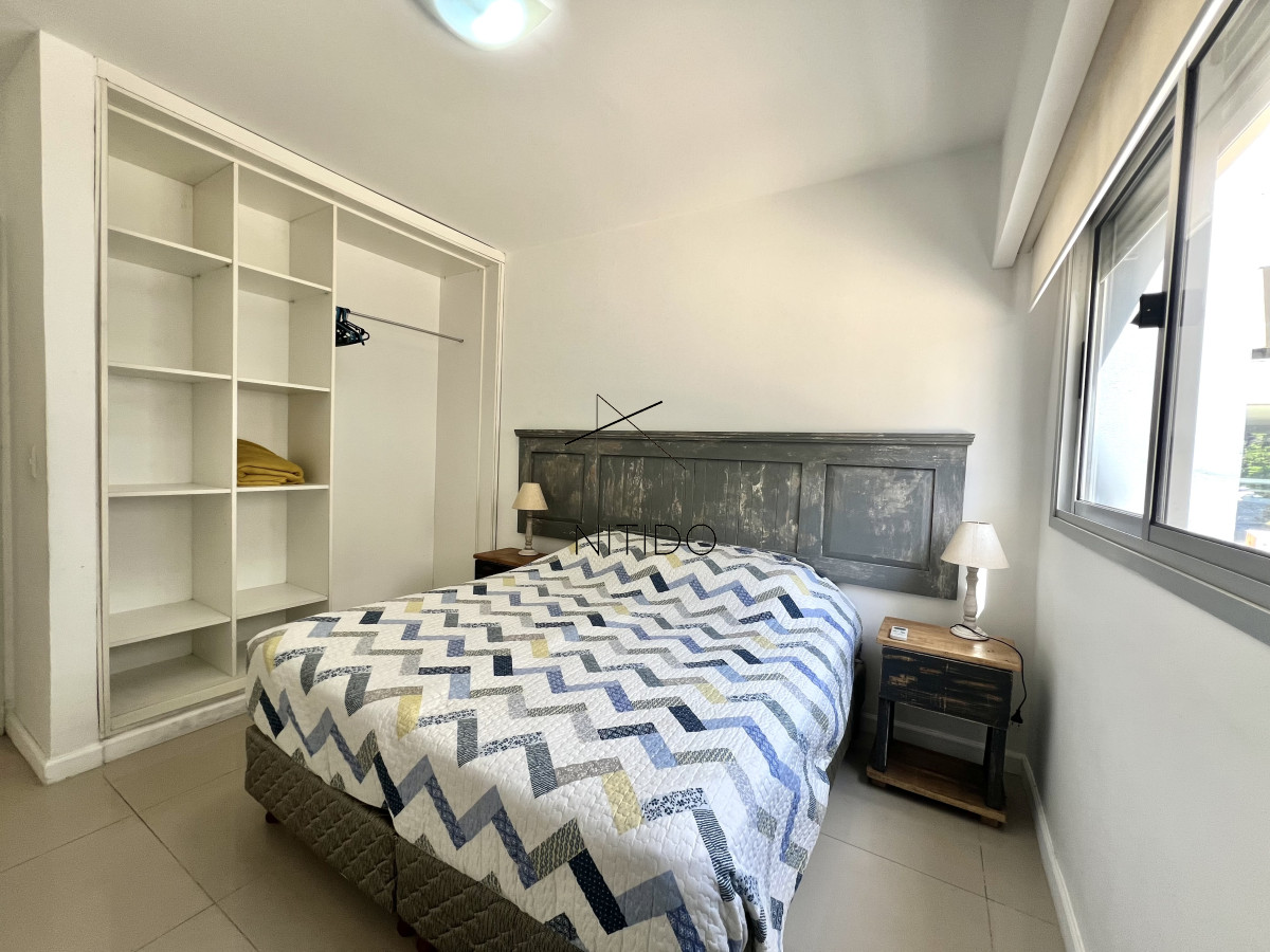 Apartamento ID.376 - Apartamento en venta, Peninsula, Punta del Este