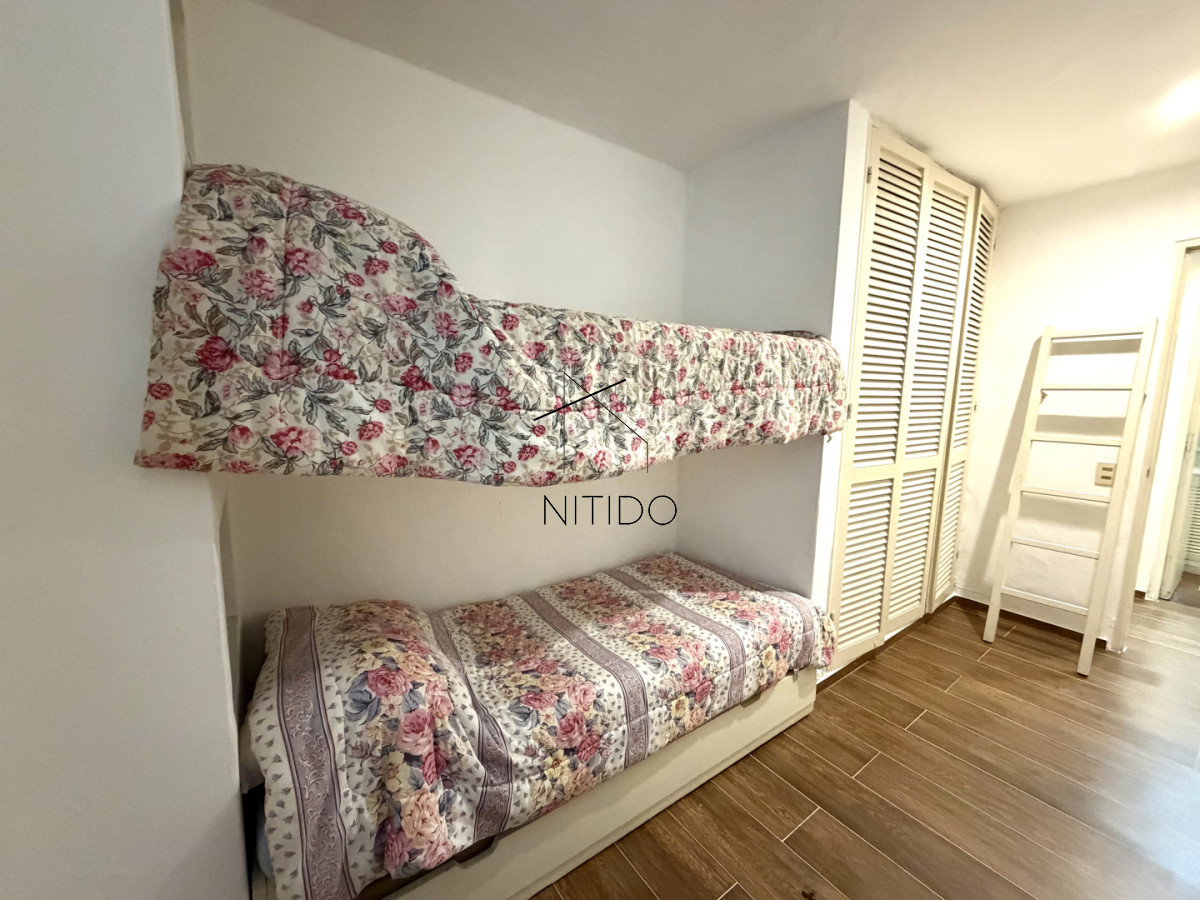 Apartamento ID.383 - Apartamento en venta primera linea de playa Mansa, Punta del Este