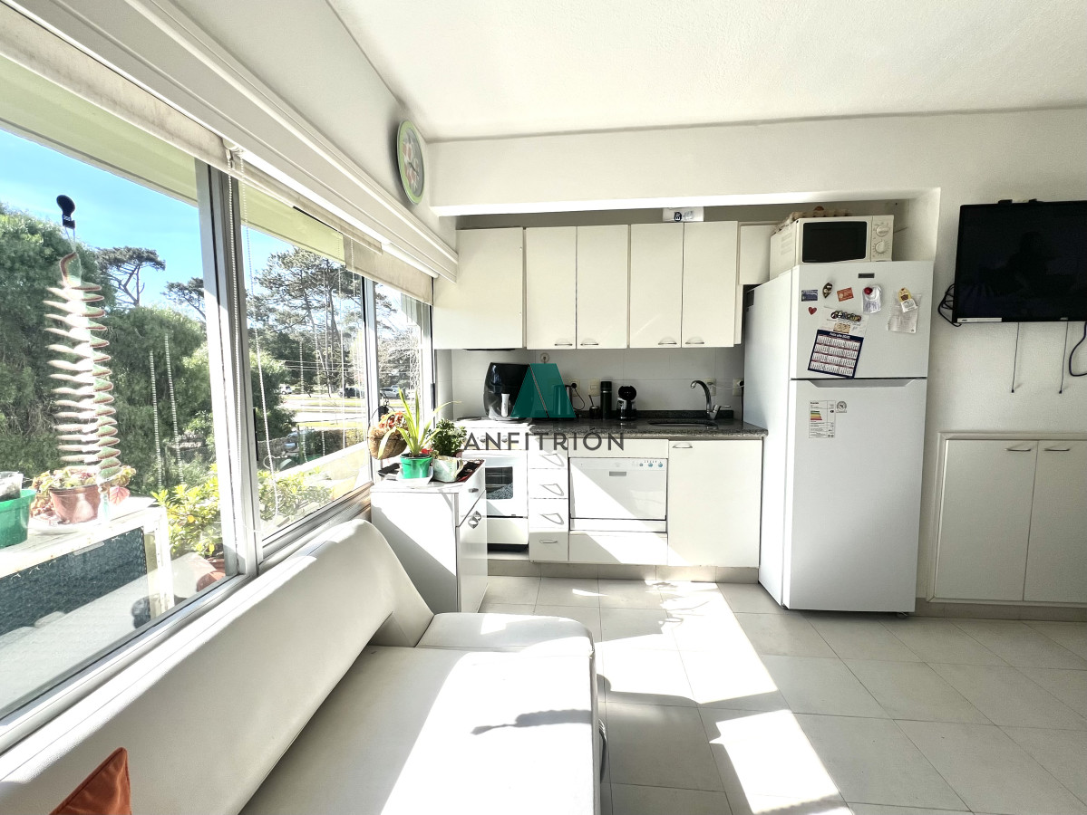 Apartamento ID.81 - Apartamento en venta Av Roosevelt, Punta del Este