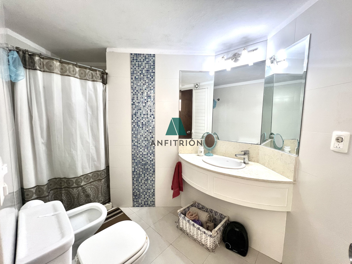 Apartamento ID.81 - Apartamento en venta Av Roosevelt, Punta del Este