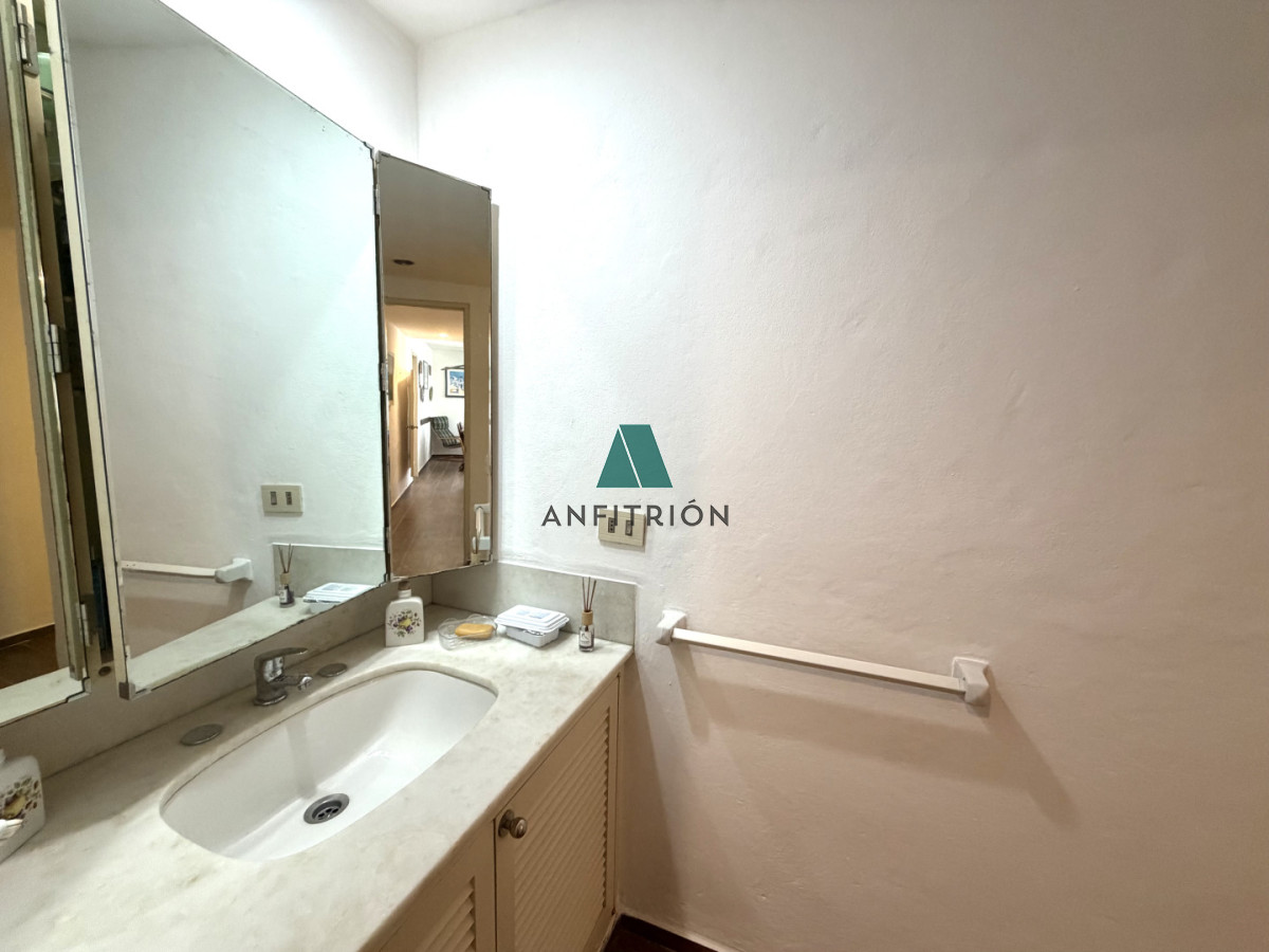 Apartamento ID.91 - Apartamento en venta primera linea de playa Mansa, Punta del Este