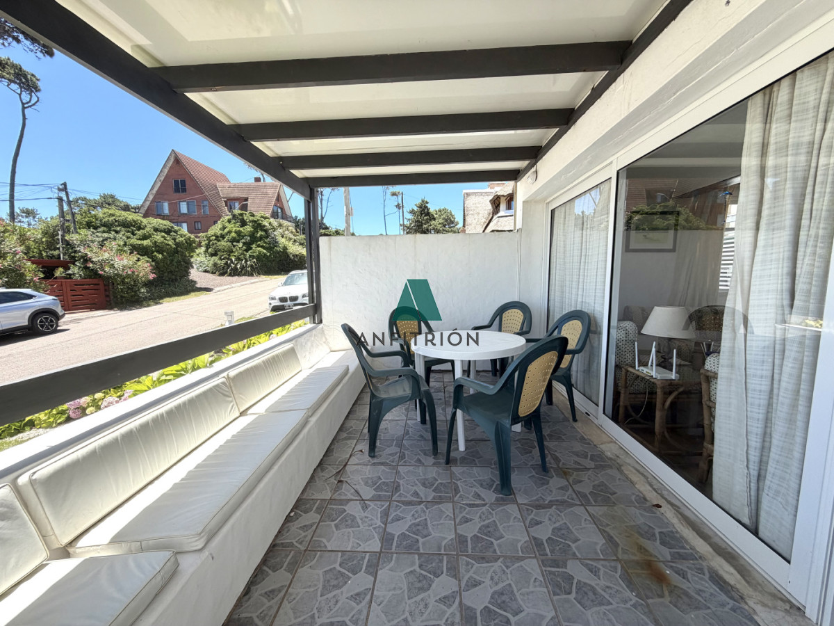 Apartamento ID.91 - Apartamento en venta primera linea de playa Mansa, Punta del Este