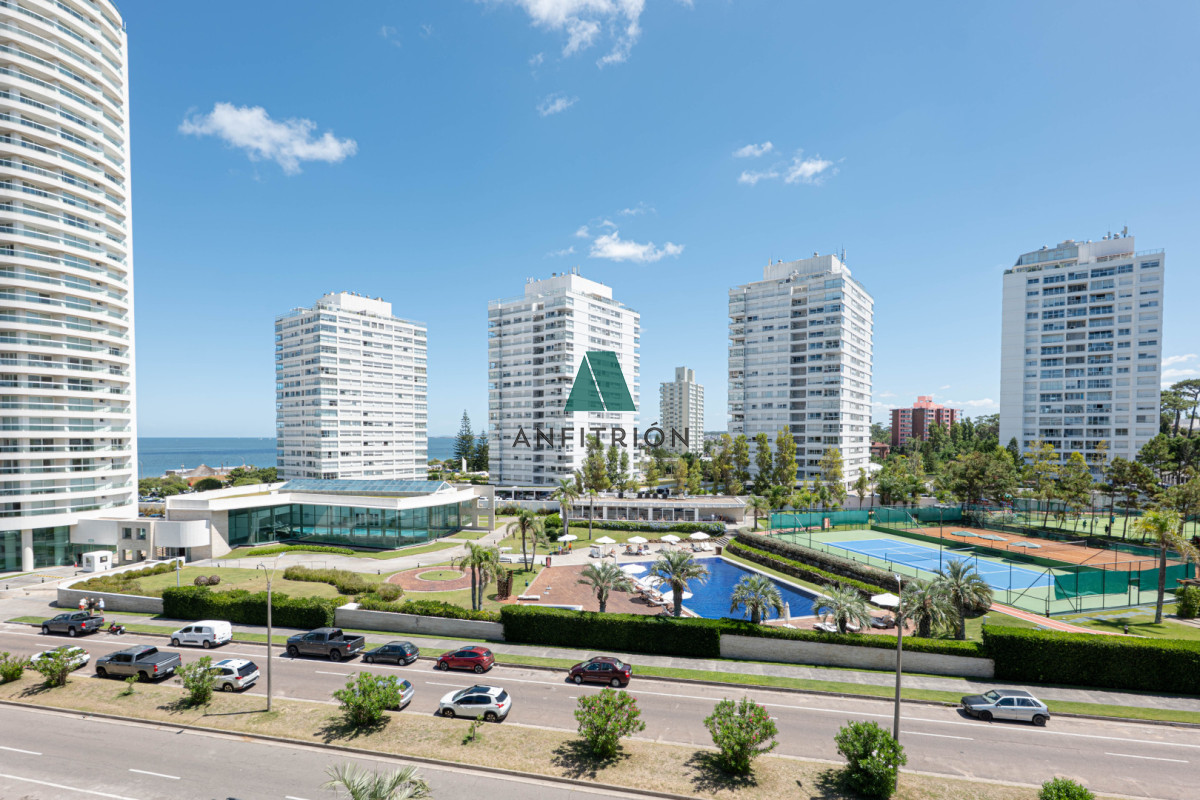 Apartamento ID.154 - Apartamento en venta playa Mansa Punta del Este