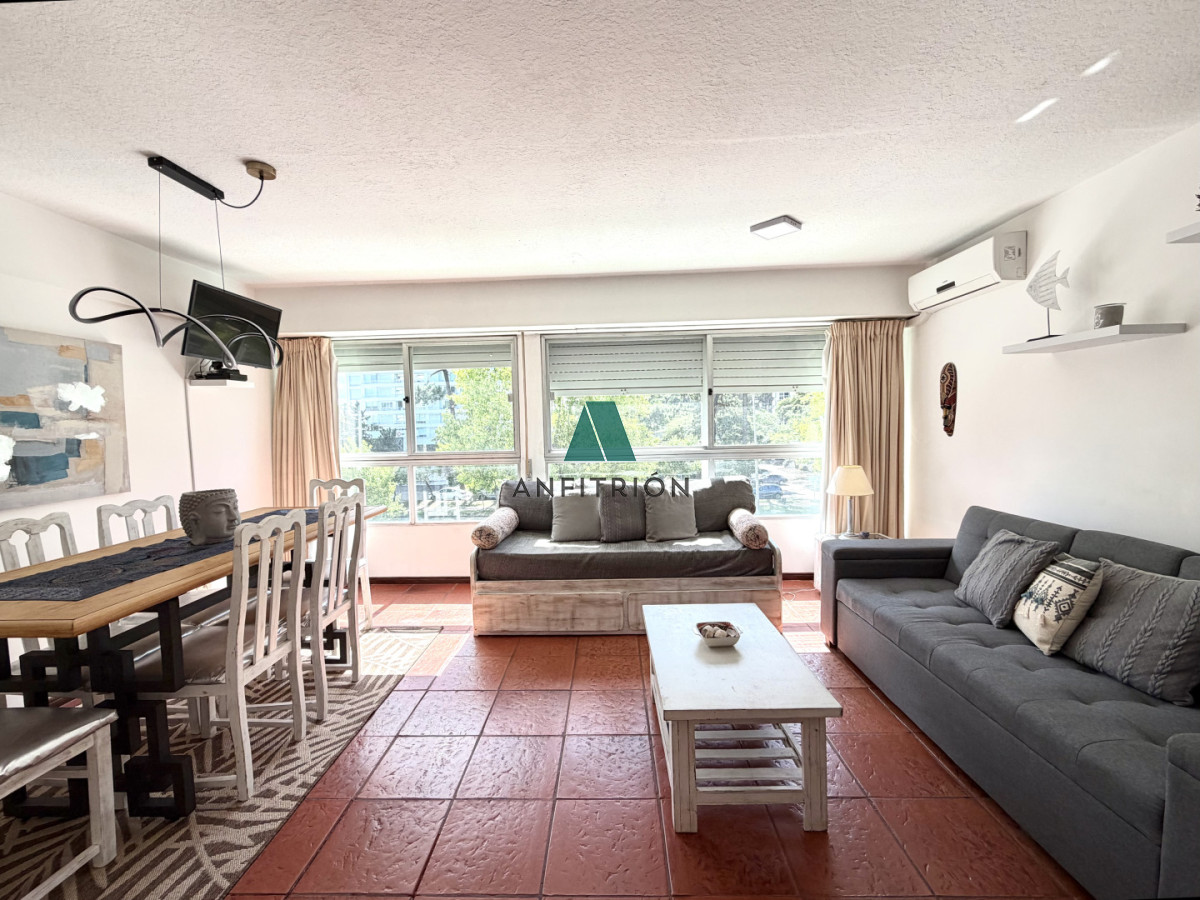 Apartamento ID.167 - OPORTUNIDAD APARTAMENTO EN VENTA PUNTA DEL ESTE