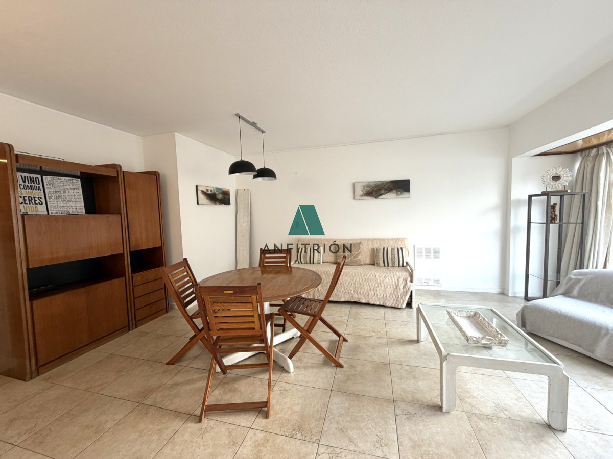 Apartamento ID.168 - Apartamento en venta Peninsula, Punta del Este