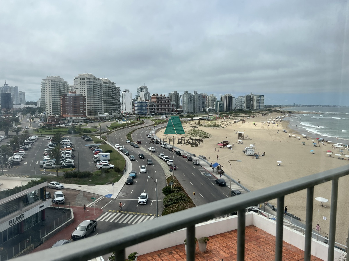Apartamento ID.168 - Apartamento en venta Peninsula, Punta del Este