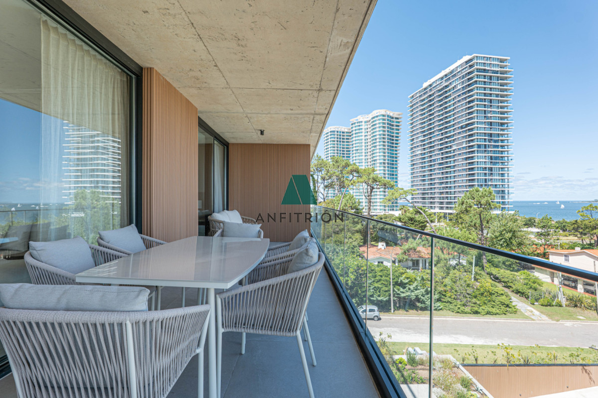 Apartamento ID.154 - Apartamento en venta playa Mansa Punta del Este