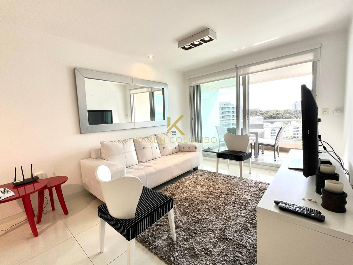Apartamento de 2 dormitorios en Wind Tower